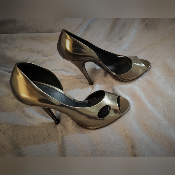 Givenchy Heels - Picture 3 of 6